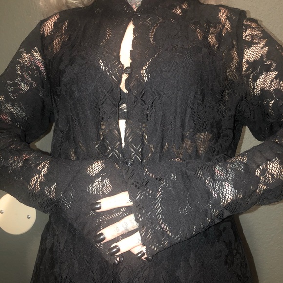 Lace maxi/goth style - Picture 2 of 4